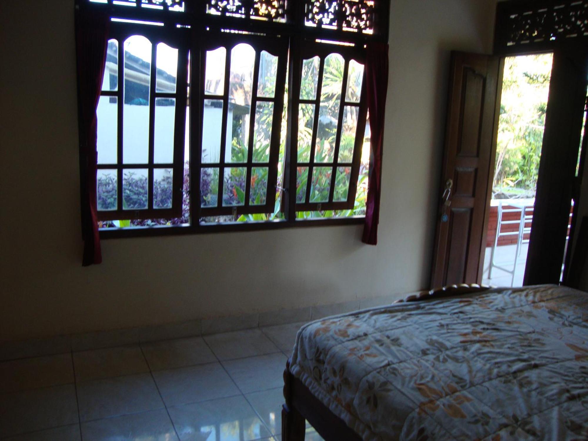 Gusti Home Stay Ubud Bilik gambar